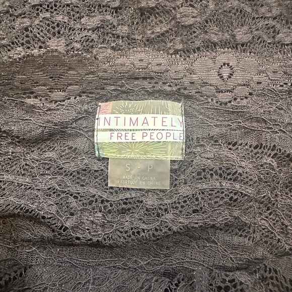 Intimately Free People Lace Tank-Size Small - Picture 3 of 3